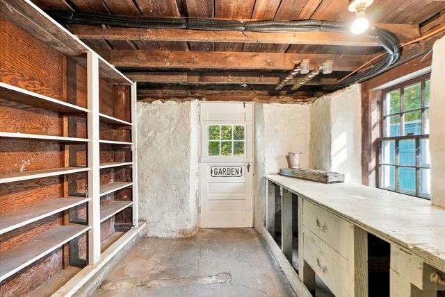 164 Central St, Auburn, MA 01501