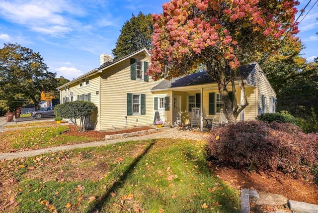 164 Central St, Auburn, MA 01501