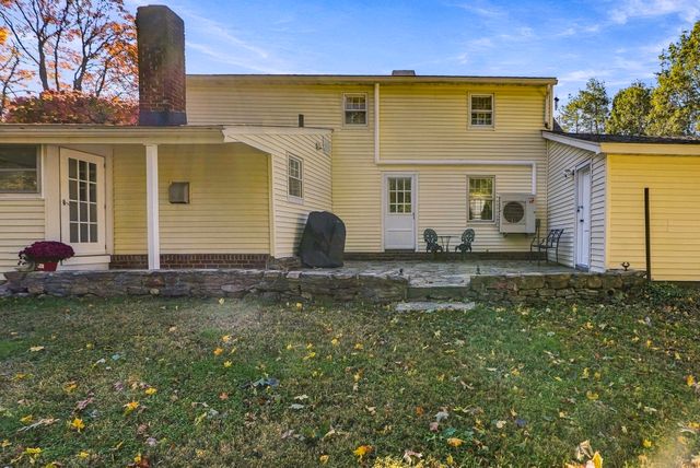 164 Central St, Auburn, MA 01501