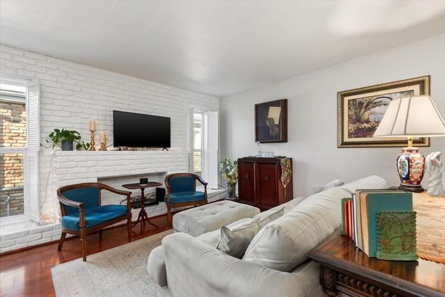 2101 Fountain View Drive 62, Houston, TX 77057