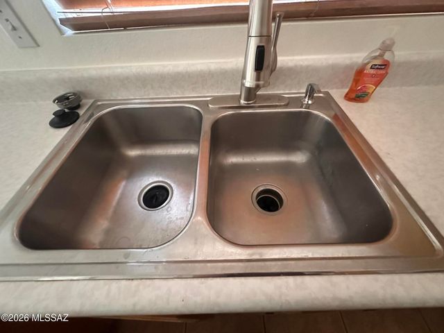 9168 E Rainsage Street, Tucson, AZ 85747