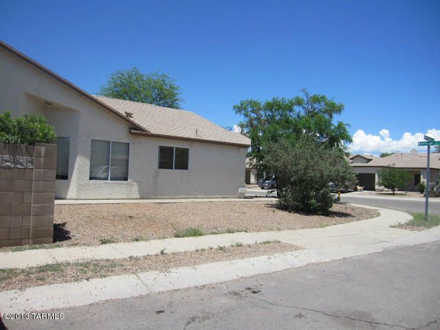 9168 E Rainsage Street, Tucson, AZ 85747
