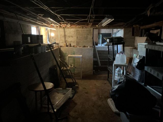 848 Highway 32, Bolivar, MO 65613