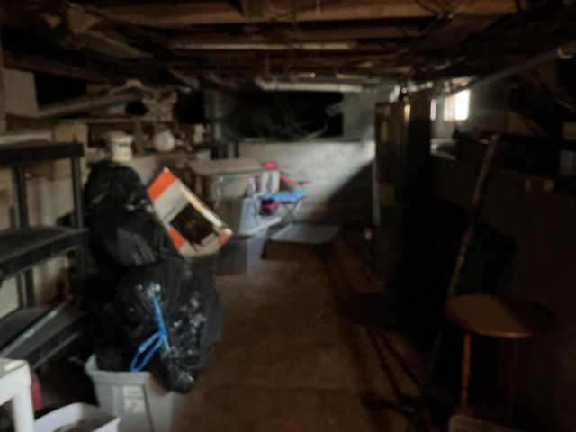 848 Highway 32, Bolivar, MO 65613