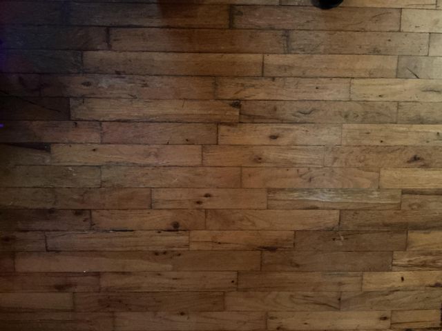 848 Highway 32, Bolivar, MO 65613