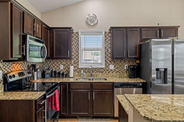 4929 Richmond Avenue, Des Moines, IA 50317
