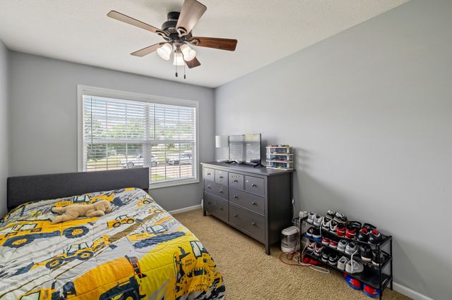 4929 Richmond Avenue, Des Moines, IA 50317