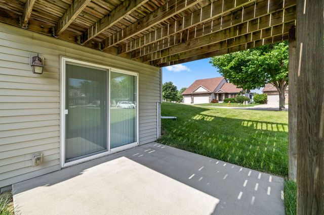 4929 Richmond Avenue, Des Moines, IA 50317