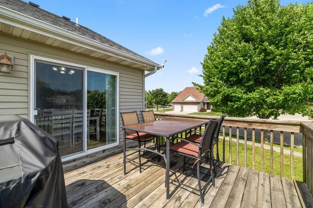 4929 Richmond Avenue, Des Moines, IA 50317