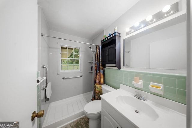 6622 Hawes Drive, Lithonia, GA 30058