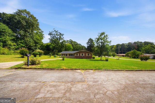 6622 Hawes Drive, Lithonia, GA 30058