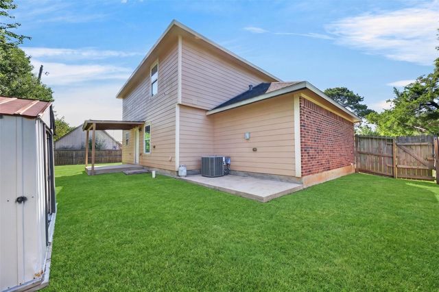 2820 28th Avenue N, Texas City, TX 77590