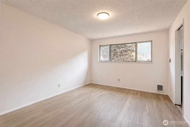 2527 S 286th St, Federal Way, WA 98003