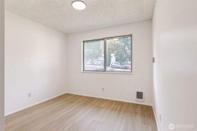 2527 S 286th St, Federal Way, WA 98003