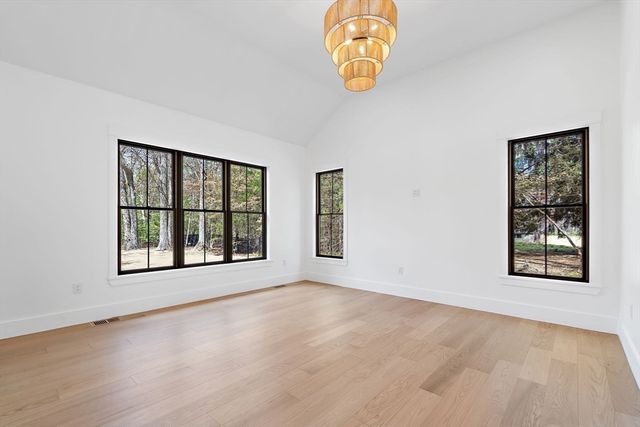 29 Hartford Street, Dover, MA 02030