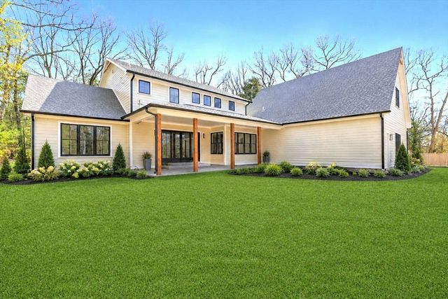 29 Hartford Street, Dover, MA 02030