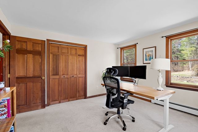 212 Taylor Rd, Stow, MA 01775