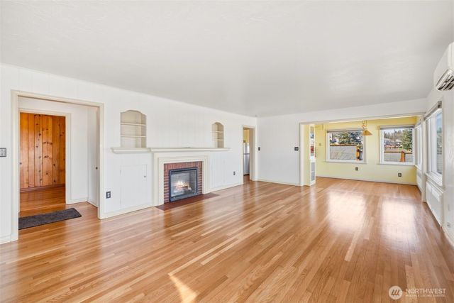 520 S Golf Course Road, Port Angeles, WA 98362