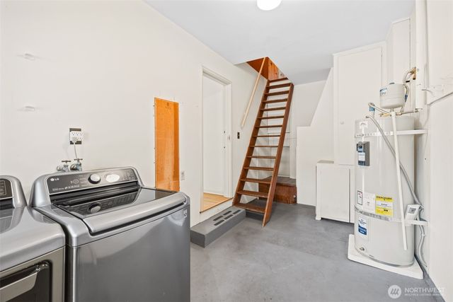 520 S Golf Course Road, Port Angeles, WA 98362