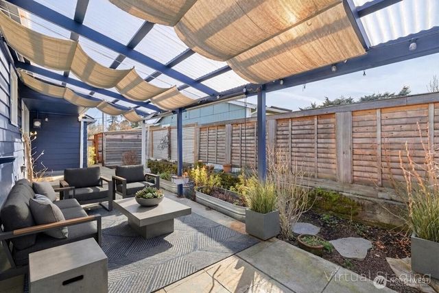 520 S Golf Course Road, Port Angeles, WA 98362