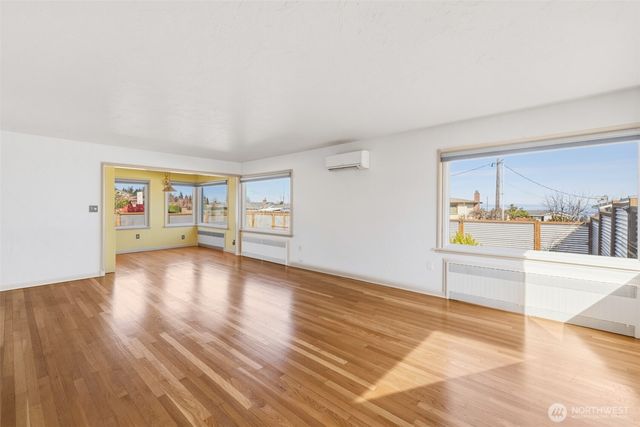 520 S Golf Course Road, Port Angeles, WA 98362