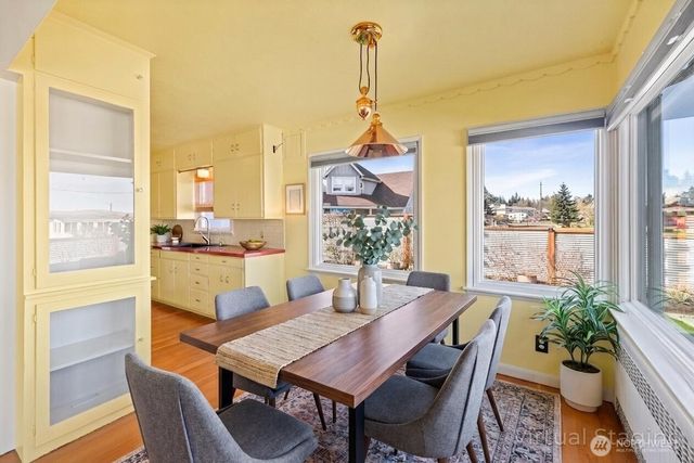 520 S Golf Course Road, Port Angeles, WA 98362