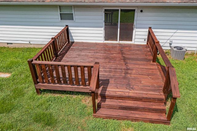 518 Roddy Road, Salem, IL 62881