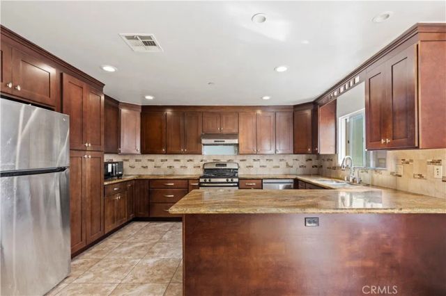 228 S San Marino Avenue B, San Gabriel, CA 91776