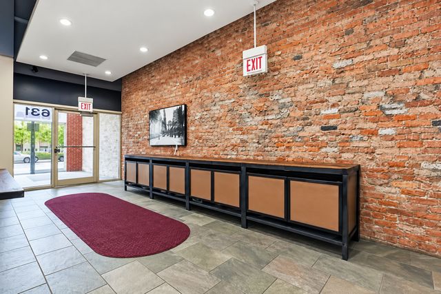 1631 S Michigan Avenue 214, Chicago, IL 60616