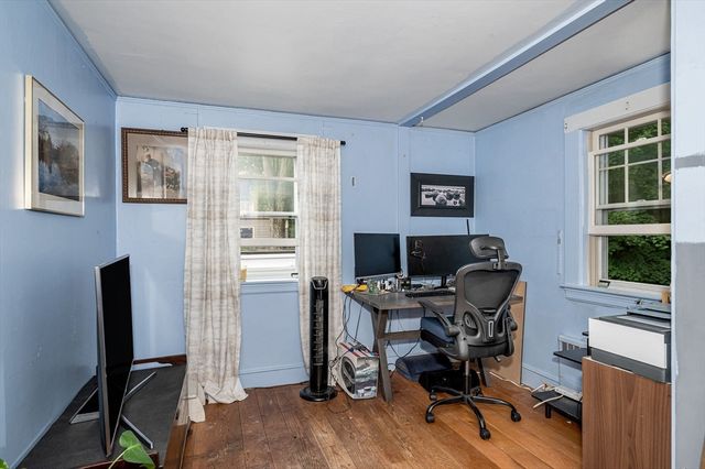 39 Holman Rd, Newton, MA 02466