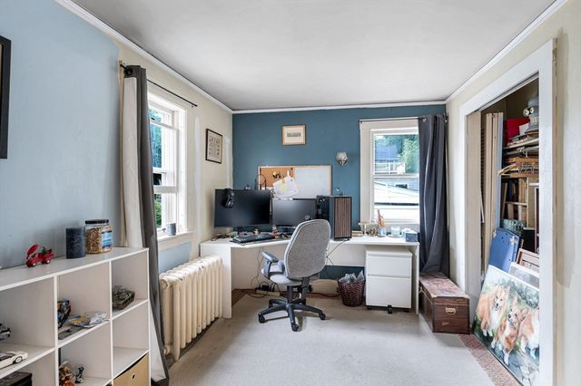 39 Holman Rd, Newton, MA 02466