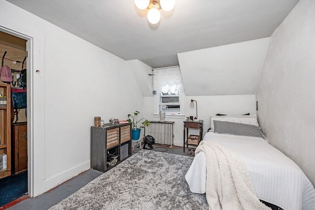 39 Holman Rd, Newton, MA 02466