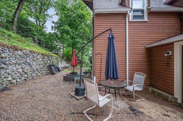 39 Holman Rd, Newton, MA 02466