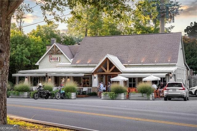 165 Rowan Avenue, Alpharetta, GA 30009