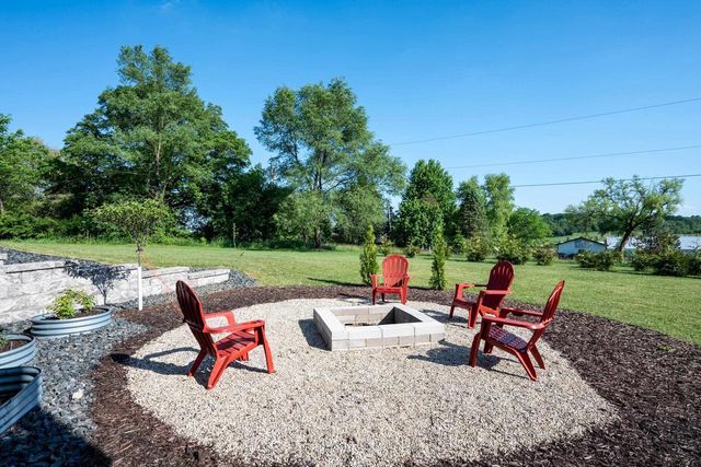 2844 County Road J, Verona, WI 53593