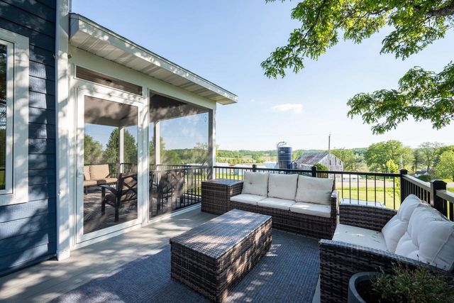 2844 County Road J, Verona, WI 53593