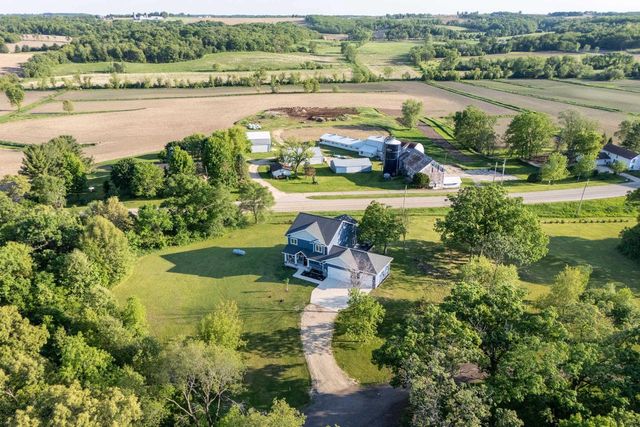 2844 County Road J, Verona, WI 53593