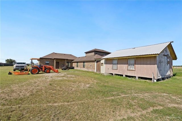 9445 Mile 20 N Road, Edcouch, TX 78538