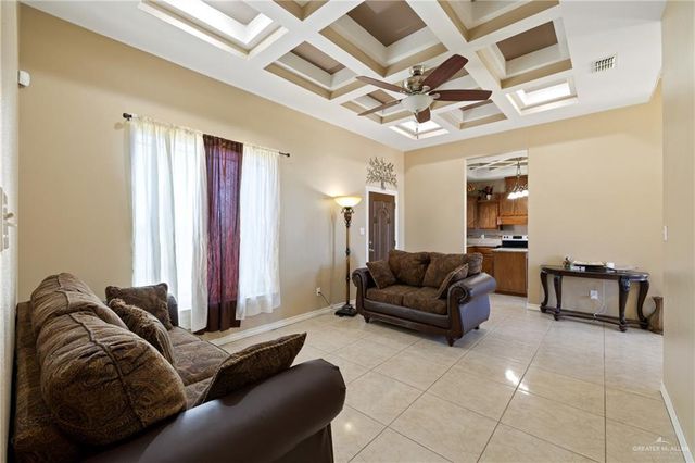 9445 Mile 20 N Road, Edcouch, TX 78538