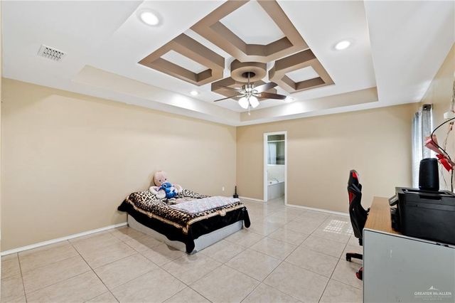 9445 Mile 20 N Road, Edcouch, TX 78538