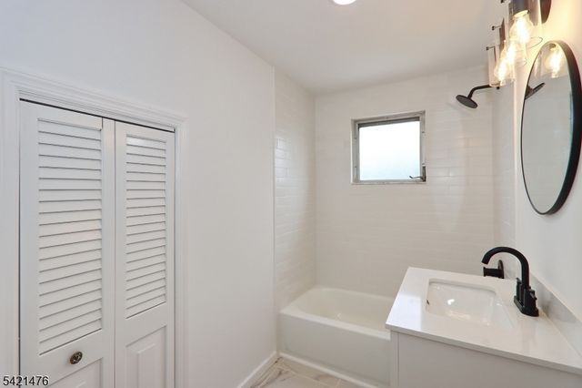1211 Higa Ter, Union Twp., NJ 07083