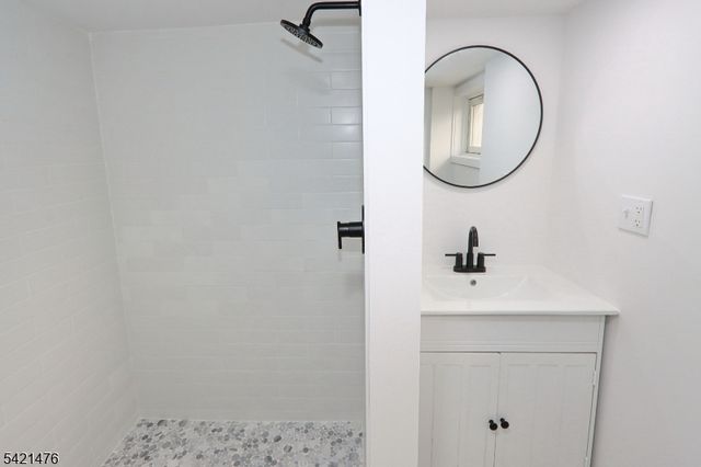 1211 Higa Ter, Union Twp., NJ 07083