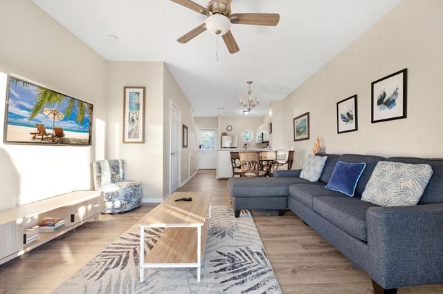 5081 Sunset Village Drive, Duck Key, FL 33050