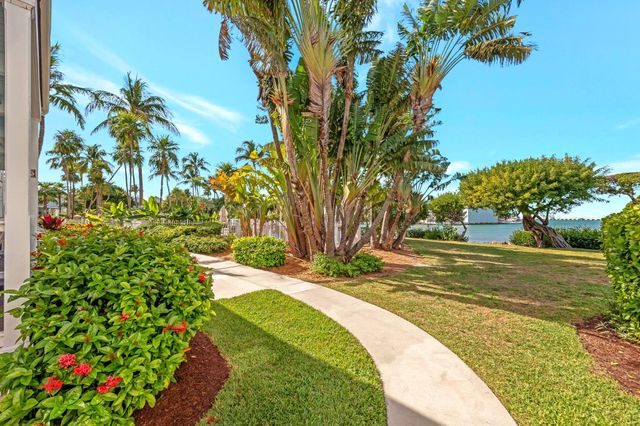 5081 Sunset Village Drive, Duck Key, FL 33050