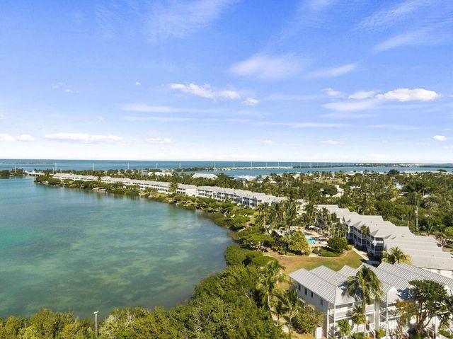 5081 Sunset Village Drive, Duck Key, FL 33050