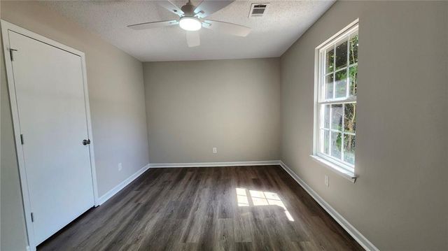 7847 Sugarland Drive, Jonesboro, GA 30236