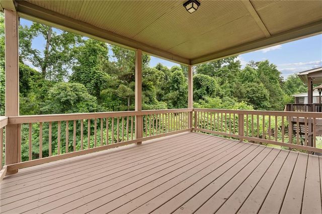 2750 Blake Towers Lane, Buford, GA 30519