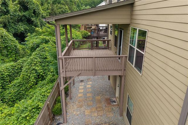 2750 Blake Towers Lane, Buford, GA 30519