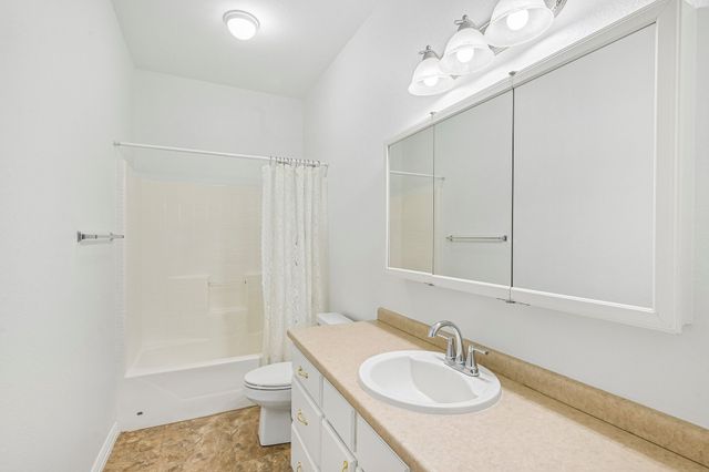 346 County Road 0090, Powell, TX 75153