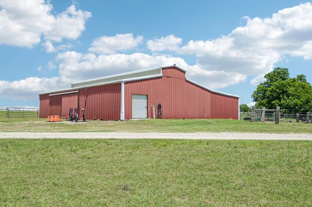346 County Road 0090, Powell, TX 75153